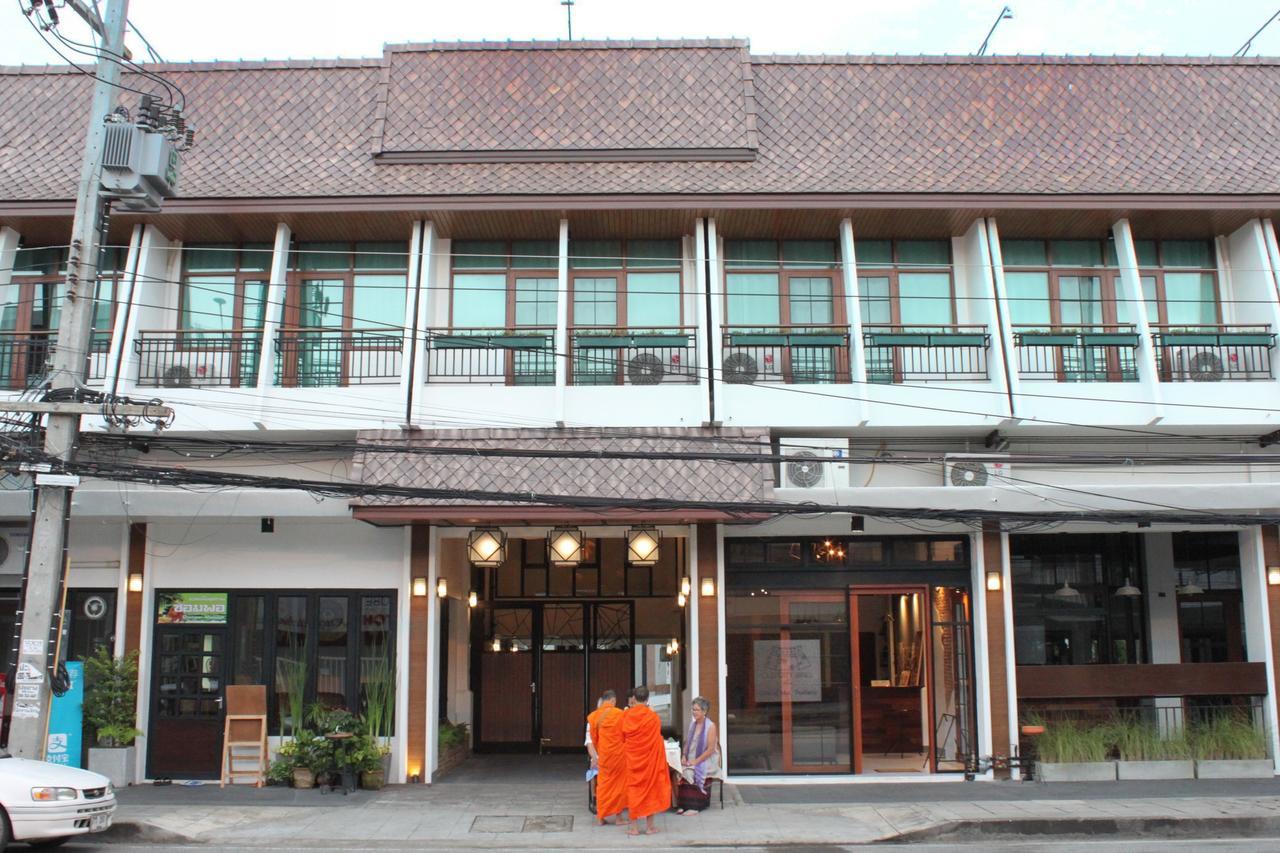 The Old City Wall Inn Chiang Mai Eksteriør billede